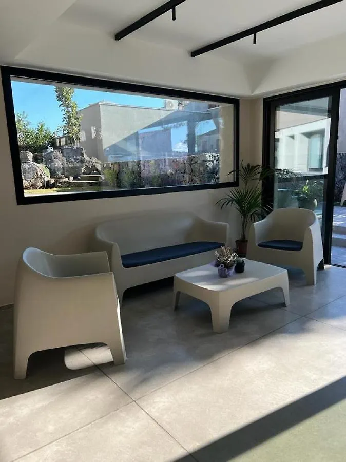 *** Aparthotel Ollen Apartments Catania Italy